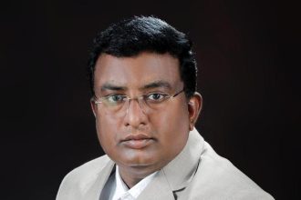 ಜಿ.ಡಿ.ಸುರೇಶ್‍ಗೆ ಪಿಹೆಚ್‍ಡಿ ಪದವಿ