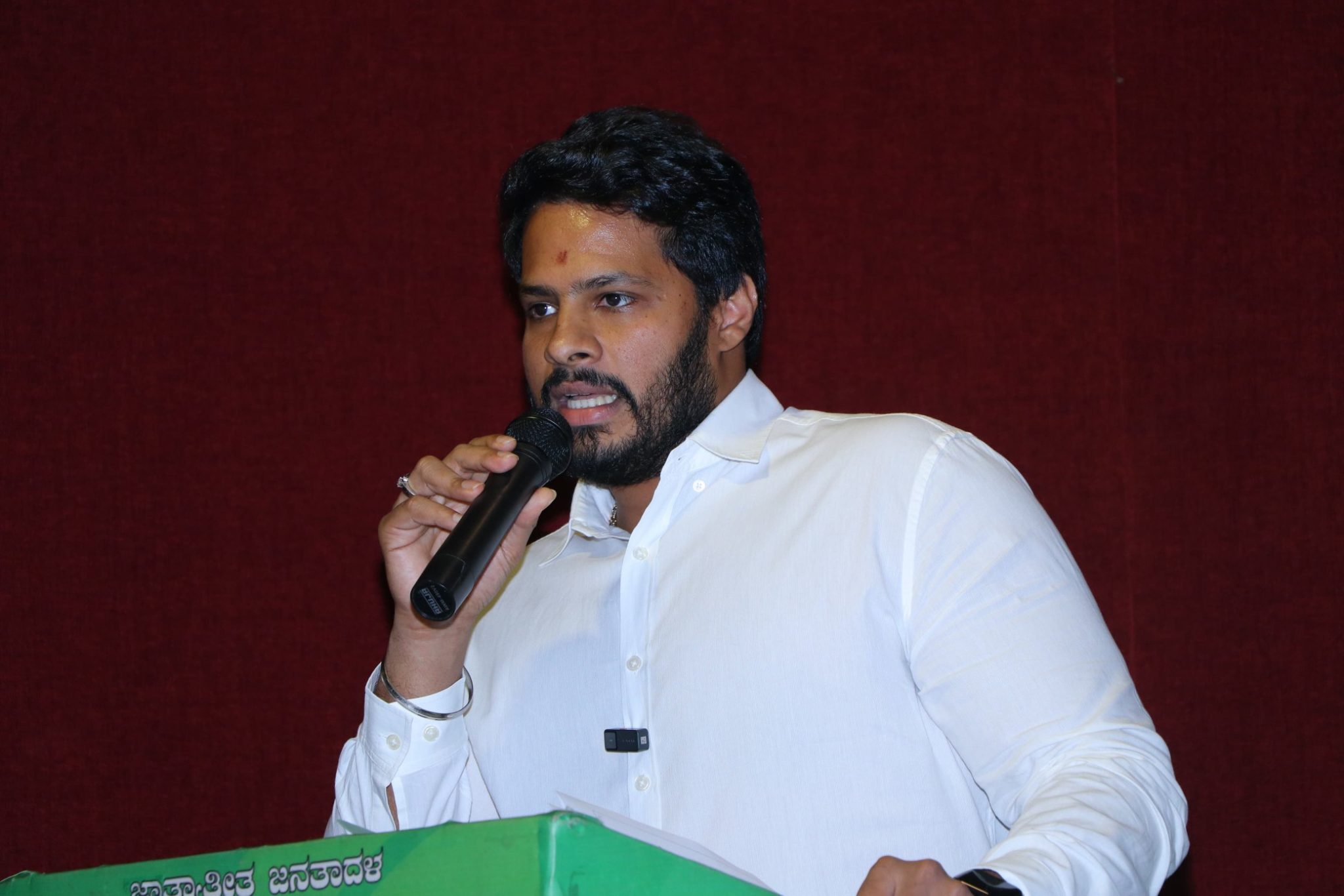 ಕಾಂಗ್ರೆಸ್ ಸರ್ಕಾರ ಆರ್ಥಿಕ ಸ್ಥಿತಿಗತಿ ಬಗ್ಗೆ ಶ್ವೇತಪತ್ರ ಹೊರಡಿಸಿಲಿ-ನಿಖಿಲ್