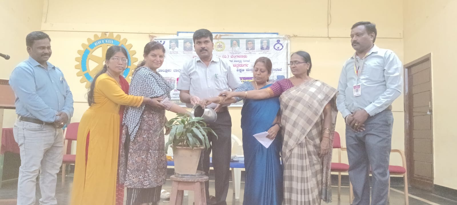 ಮಕ್ಕಳ ಪ್ರತಿಭೆಗೆ ಬಾಲಭವನ ವೇದಿಕೆ- ವೈ.ರವಿಕುಮಾರ್