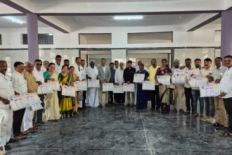 ರಾಜ್ಯ ಒಕ್ಕಲಿಗರ ಸಂಘದ ಕ್ಯಾಲೆಂಡರ್ ಬಿಡುಗಡೆ ಮಾಡಿದ ಬೇತೂರು ಪಾಳ್ಯ ಡಾ.ರಾಜು