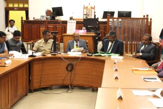 ರಸ್ತೆ ಸುರಕ್ಷತೆ ನಿಯಮಗಳ ಕುರಿತು ಜಾಗೃತಿ ಮೂಡಿಸಿ- ನ್ಯಾ. ರೋಣ ವಾಸುದೇವ