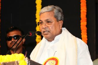 ಸ್ವಯಂ ಘೋಷಿತ ಅಹಿಂದ ನಾಯಕ ಸಿದ್ದರಾಮಯ್ಯ ಸ್ಕಾಲರ್‌ ಶಿಪ್‌ ಕೊಡಿ