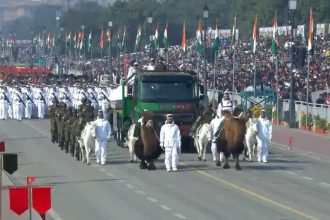 ಪಥ ಸಂಚಲನದಲ್ಲಿ ಎಲ್ಲರ ಗಮನ ಸೆಳೆದ ಅಪರೂಪದ ದೃಶ್ಯ