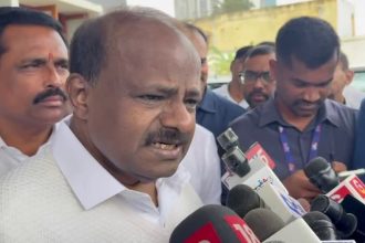 ದಿನ ಬೆಳಗಾದರೆ ಯಾರ ತಲೆ ಒಡೆಯಬೇಕೆಂಬುದು ಅಣ್ಣ-ತಮ್ಮಂದಿರ ಕೆಲಸ- ಕುಮಾರಸ್ವಾಮಿ