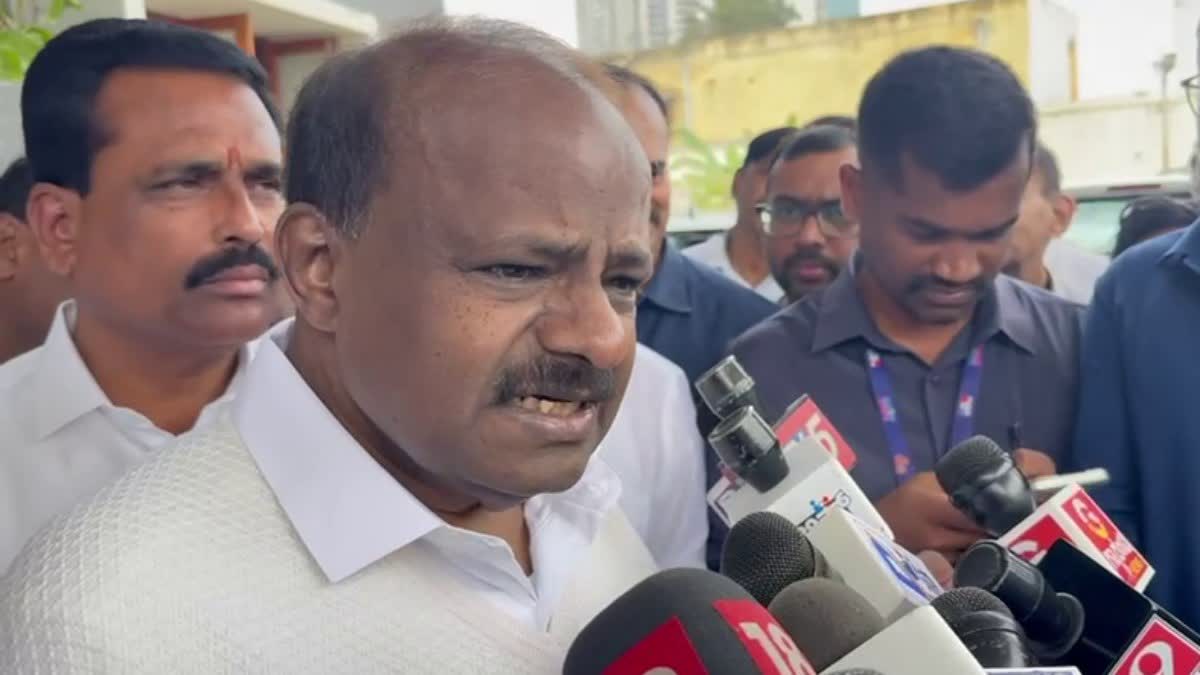 ದಿನ ಬೆಳಗಾದರೆ ಯಾರ ತಲೆ ಒಡೆಯಬೇಕೆಂಬುದು ಅಣ್ಣ-ತಮ್ಮಂದಿರ ಕೆಲಸ- ಕುಮಾರಸ್ವಾಮಿ