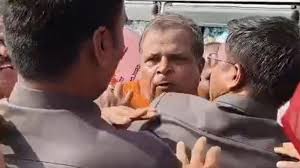 ಸಂಗನ ಬಸವ ಸ್ವಾಮೀಜಿಯಿಂದ ಪಿಎಸ್ಐಗೆ ಕಪಾಳ ಮೋಕ್ಷ