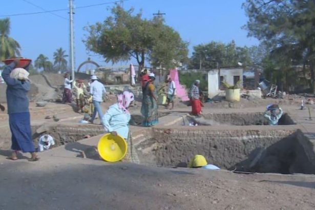 ಲಕ್ಕುಂಡಿಯಲ್ಲಿ ಅಪರೂಪದ ನಾಗಶಿಲೆ ಪತ್ತೆ