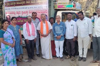 ಧರ್ಮಸ್ಥಳಕ್ಕೆ ಪಾದಯಾತ್ರೆ ಹೊರಟ ಯಾತ್ರಿಕರು