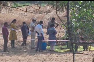 ನೇಣು ಬಿಗಿದ ಸ್ಥಿತಿಯಲ್ಲಿ ಅಸ್ತಿ ಪಂಜರ ಪತ್ತೆ