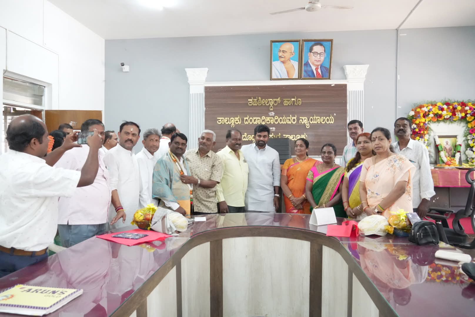 ರಾಷ್ಟ್ರೀಯ ಹಬ್ಬಗಳ ಆಚರಣಾ ಸಮಿತಿಯಿಂದ  ಸರ್ವಜ್ಞ ಜಯಂತಿ ಆಚರಣೆ