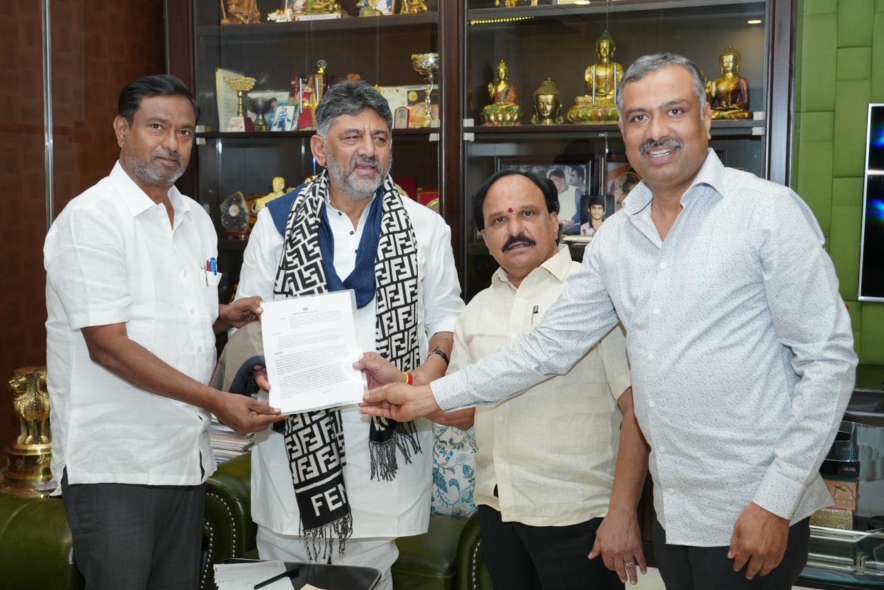 ಗಾಯಿತ್ರಿ ಮತ್ತು ಇತರೆ ಎಲ್ಲ ಕೆರೆಗಳಿಗೆ ನೀರು ಕೊಡಿ