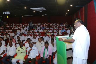 ಜಿಲ್ಲಾಧ್ಯಕ್ಷರು, ಪ್ರಮುಖ ಮುಖಂಡರ ಸಭೆಯಲ್ಲಿ ಕುಮಾರಸ್ವಾಮಿ ಚರ್ಚಿಸಿದರು