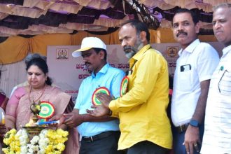 ಜನರ ಮನೆ ಬಾಗಿಲಿಗೆ ಸರ್ಕಾರಿ ಯೋಜನೆ ತಲುಪಿಸಿ-ಡಿಸಿ ಕವಿತಾ ಮನ್ನಿಕೇರಿ