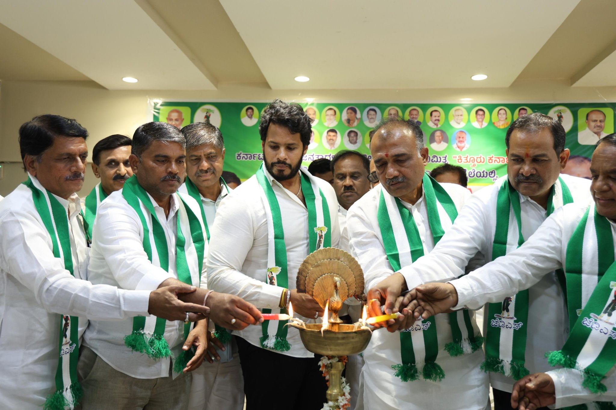 ಕಿತ್ತೂರು ಕರ್ನಾಟಕ ಭಾಗದ ರಜತ ಮಹೋತ್ಸವ ಪೂರ್ವಭಾವಿ ಸಭೆ