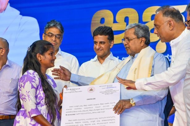 ಹಂತ ಹಂತವಾಗಿ 2.5 ಲಕ್ಷಕ್ಕೂ ಹೆಚ್ಚು ಹುದ್ದೆಗಳ ಭರ್ತಿ-ಸಿಎಂ