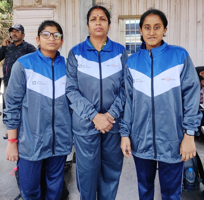 ವಿದ್ಯಾರ್ಥಿನಿಯರು ಹಾಗೂ ಪ್ರಾಂಶುಪಾಲೆ ರಾಷ್ಟ್ರ ಮಟ್ಟದ ಹಾಕಿ ಚಾಂಪಿಯನ್‌ ಶಿಪ್ ಕ್ಯಾಂಪಿಗೆ ಆಯ್ಕೆ