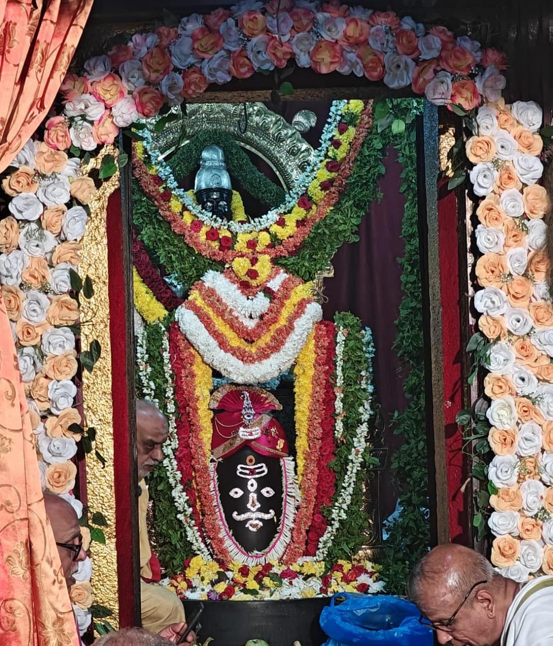 ಮಹಾಶಿವರಾತ್ರಿ ಪ್ರಯುಕ್ತ ಶ್ರೀ ವೈದ್ಯನಾಥೇಶ್ವರ ದೇವರಿಗೆ ವಿಶೇಷ ಪೂಜೆ-ಅಲಂಕಾರ