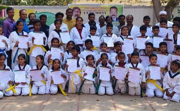 ಟೇಕ್ವಾಂಡೋ ಬೆಲ್ಟ್ ಪರೀಕ್ಷೆಯಲ್ಲಿ ಉತ್ತೀರ್ಣರಾದ ಮಕ್ಕಳಿಗೆ ಪ್ರಮಾಣ ಪತ್ರ ವಿತರಣೆ