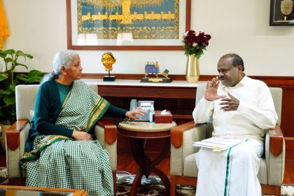 ಕೇಂದ್ರ ವಿತ್ತ ಸಚಿವೆ ನಿರ್ಮಲಾ ಅವರೊಂದಿಗೆ ಕೇಂದ್ರ ಸಚಿವ ಕುಮಾರಸ್ವಾಮಿ ಮಹತ್ವದ ಚರ್ಚೆ