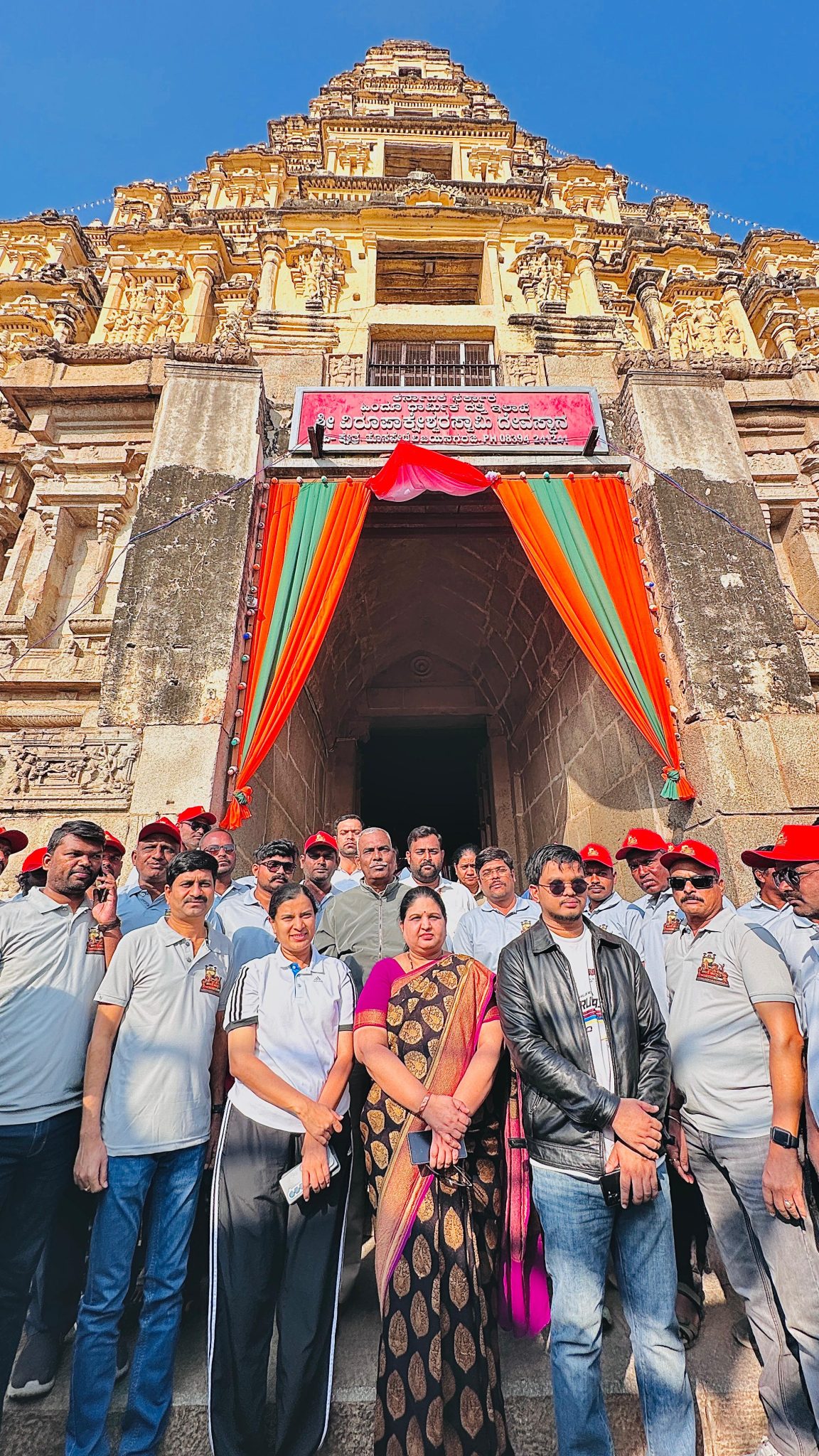 ಹಂಪಿ ಉತ್ಸವ ಭರ್ಜರಿ ಬೈಕ್ ರ್ಯಾಲಿಗೆ ಚಾಲನೆ ನೀಡಿದ ಕವಿತಾ ಮನ್ನಿಕೇರಿ