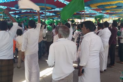 ರೈತರ ಯಶಸ್ವಿ ಪಾದಯಾತ್ರೆ, ಸರ್ಕಾರದಿಂದ ಹೆಚ್ಚಿನ ಅನುದಾನ ಕೊಡಿಸುವ ಭರವಸೆ ನೀಡಿದ ಸುಧಾಕರ್