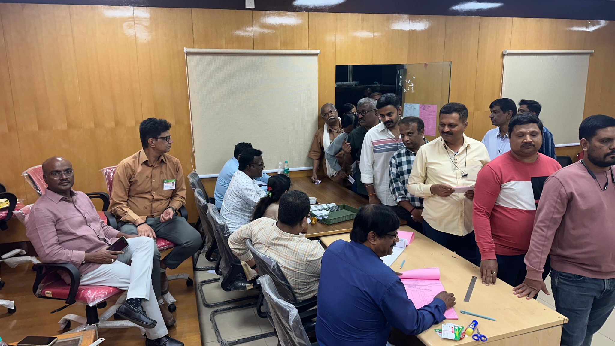 ಕೆಯುಡಬ್ಲ್ಯೂಜೆ: ಬೆಂಗಳೂರು ನಗರ ಘಟಕ ಚುನಾವಣೆಗೆ ಬಿರುಸಿನ ಮತದಾನ