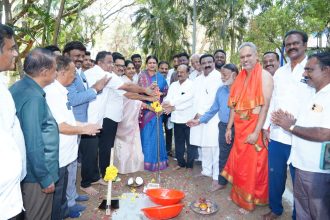 ವಿವಿಧ ಕಾಮಗಾರಿಗಳಿಗೆ ಭೂಮಿ ಪೂಜೆ ಮಾಡಿದ ಸಂಸದೆ ಡಾ.ಪ್ರಭಾ