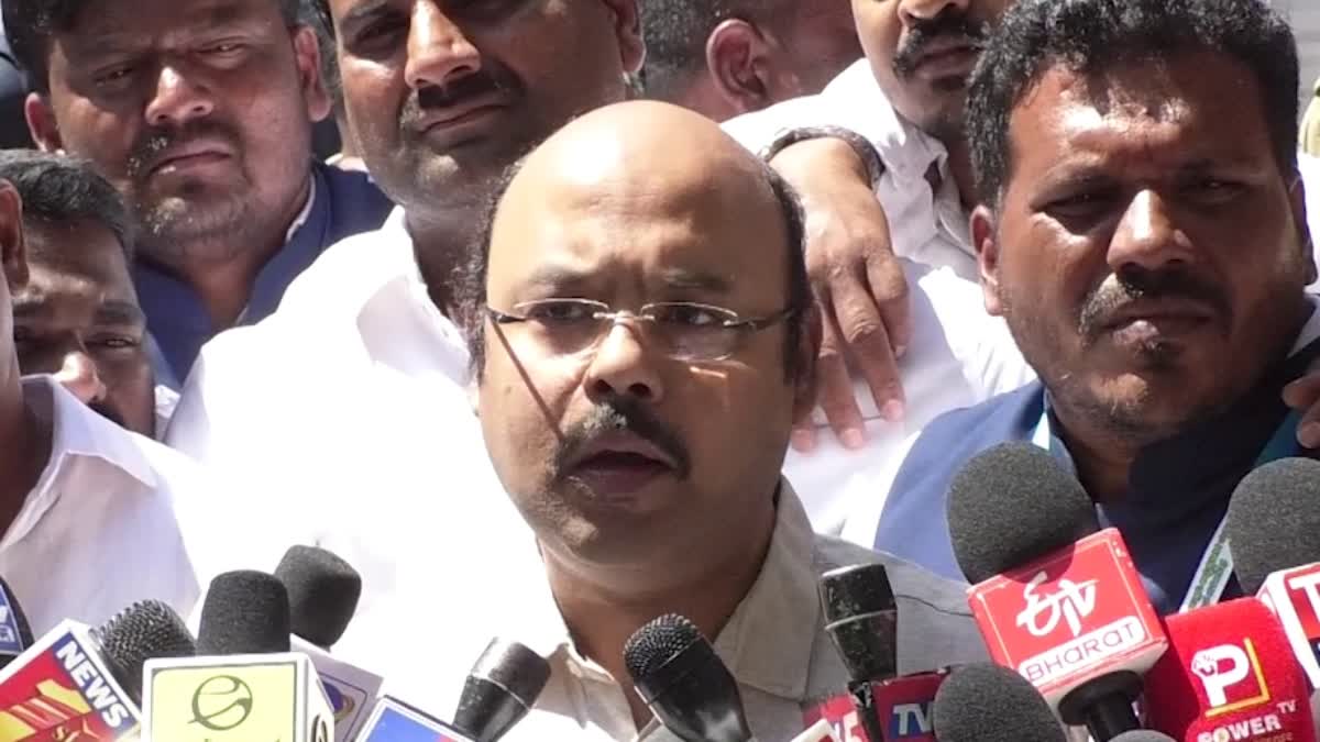 ಸಿದ್ದರಾಮಯ್ಯ ಅವರೇ 5 ವರ್ಷ ಸಿಎಂ, ಬದಲಾವಣೆ ಇಲ್ಲ-ಡಾ.ಯತೀಂದ್ರ