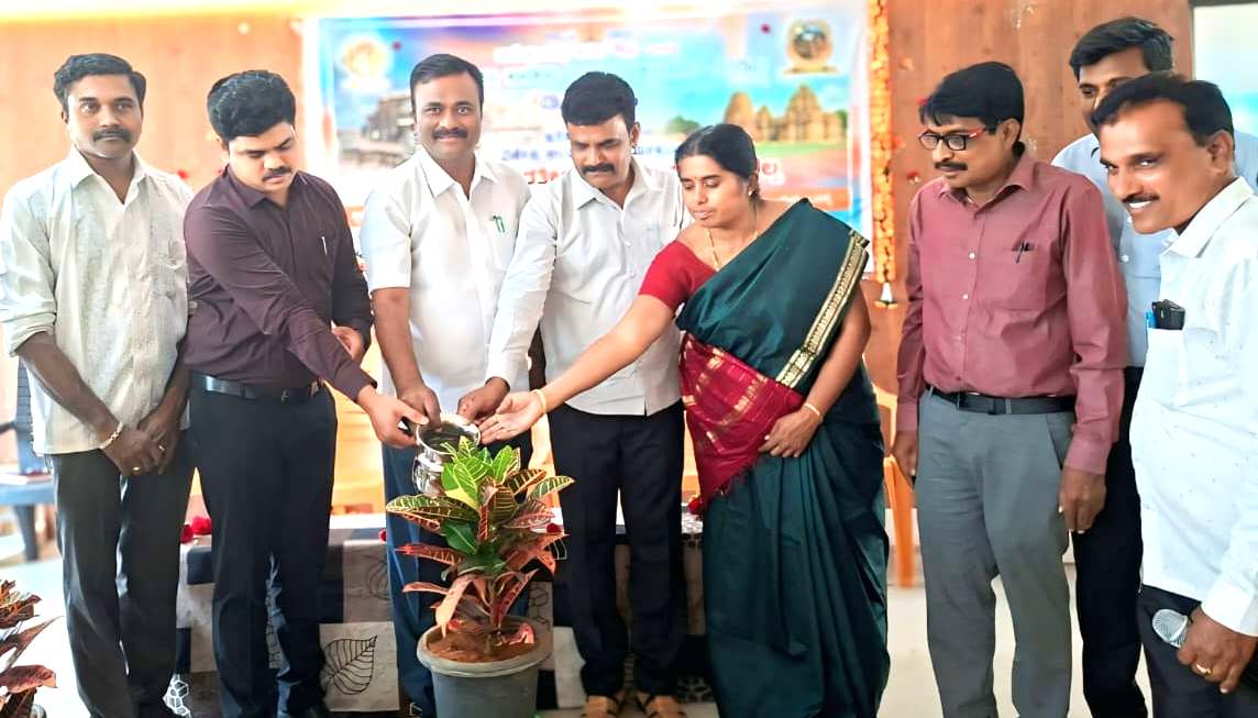 ಭಾರತೀಯ ವಾಸ್ತುಶಿಲ್ಪ ಜ್ಞಾನ ವಿದ್ಯಾರ್ಥಿಗಳಿಗೆ ಅಗತ್ಯ-ಡಾ.ಹೊನ್ನೂರುಸ್ವಾಮಿ