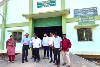 ಗೋದಾಮುಗಳಿಗೆ ರಾಜ್ಯ ಬೀಜ ನಿಗಮದ ಅಧ್ಯಕ್ಷ ಅಂಜಿನಪ್ಪ ದಿಢೀರ್ ಭೇಟಿ