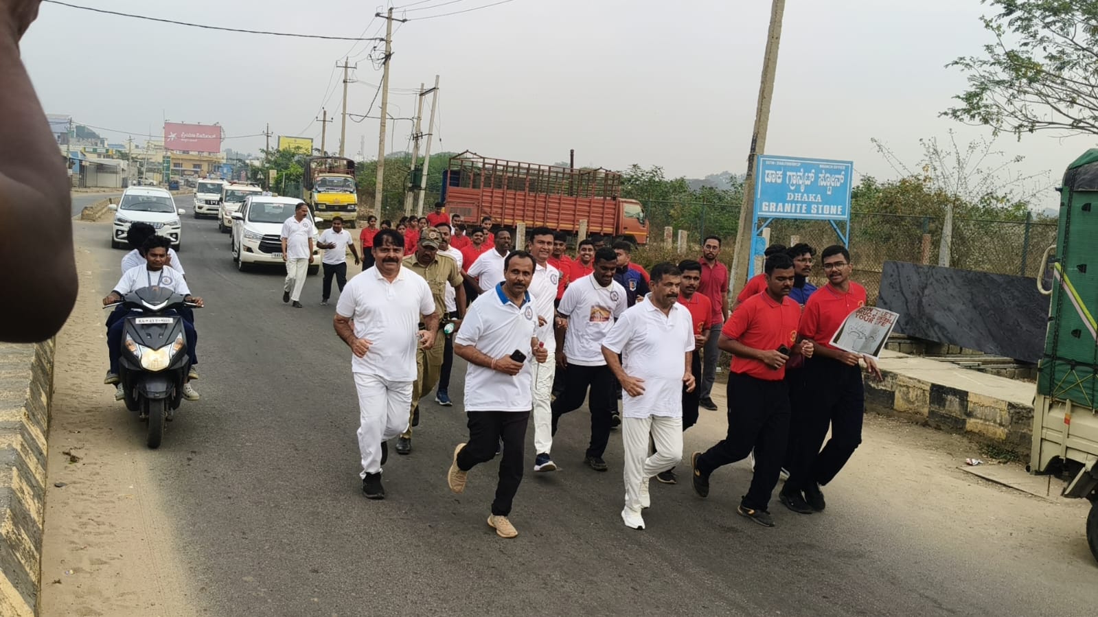 ಡ್ರಗ್ಸ್ ಮುಕ್ತ ಕರ್ನಾಟಕ : ಮ್ಯಾರಥಾನ್ ನಲ್ಲಿ ಪ್ರಥಮ ಬಹುಮಾನಗಳಿಸಿದ ಎಸ್ಪಿ ಚಂದ್ರಕಾಂತ