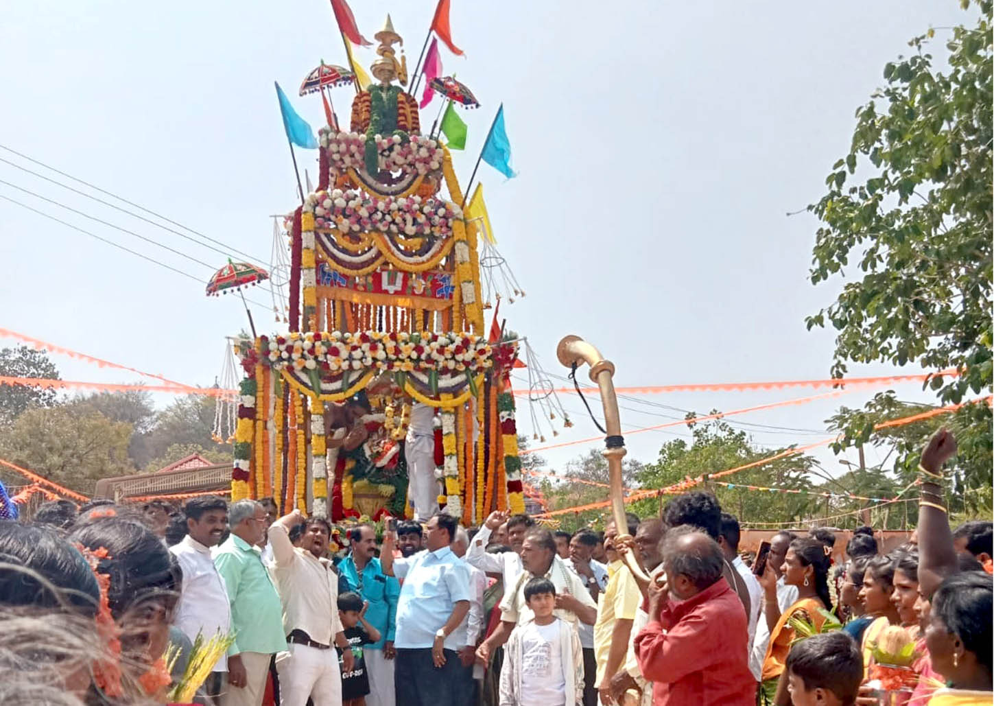 ಶ್ರದ್ದಾ ಭಕ್ತಿಯಿಂದ ನಡೆದ ಗುಟ್ಟೆ ನರಸಿಂಹಸ್ವಾಮಿ ರಥೋತ್ಸವ