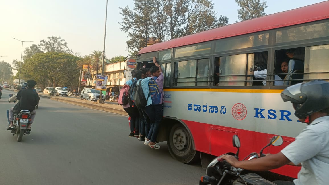 ಕೆಎಸ್ಆರ್ ಟಿಸಿ ಬಸ್ಸುಗಳಲ್ಲಿ ನಿಯಮ ಪಾಲನೆ ಅಗತ್ಯ