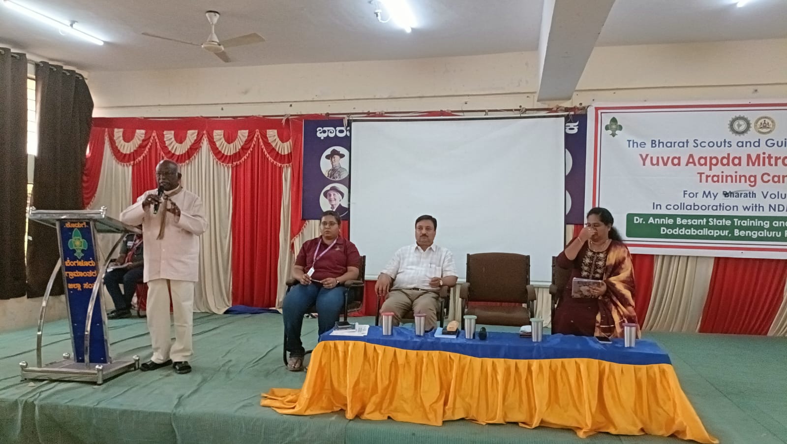 ವಿಪತ್ತು ಎದುರಿಸಲು ವಿದ್ಯಾರ್ಥಿಗಳು ಸಿದ್ದರಾಗಿರಬೇಕು