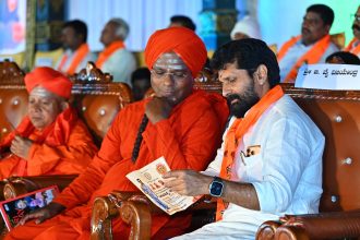 ಬಸವ ತತ್ವ ಮತ್ತು ವಚನಗಳ ಸಾರವನ್ನು ಬದುಕಿನಲ್ಲಿ ಅಳವಡಿಸಿಕೊಳ್ಳಿ-ಸಿಟಿ ರವಿ