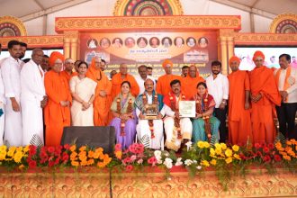 ಉಕ್ಕಿನಕಂತೆ ಮಠದ ಆರಾಧನೆ ಮತ್ತು ಕಟ್ಟಡ ಉದ್ಘಾಟನೆಯಲ್ಲಿ ಭಾಗಿಯಾದ ಕುಮಾರಸ್ವಾಮಿ