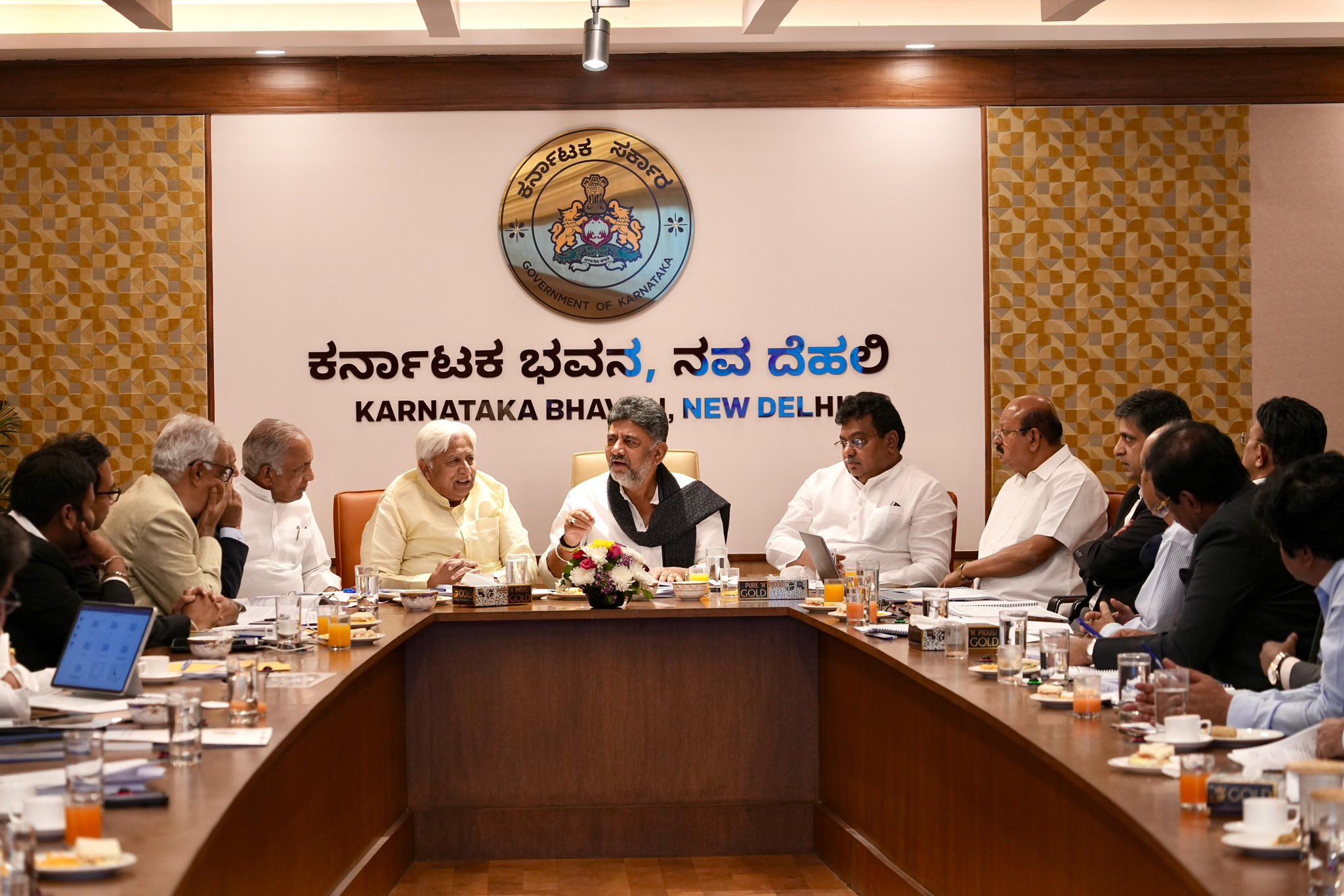 ನೀರಾವರಿ ಯೋಜನೆಗಳ ಕಾನೂನು ಅಡೆತಡೆ ನಿವಾರಣೆಗೆ ಸರ್ಕಾರದ ಮಹತ್ವದ ಸಭೆ