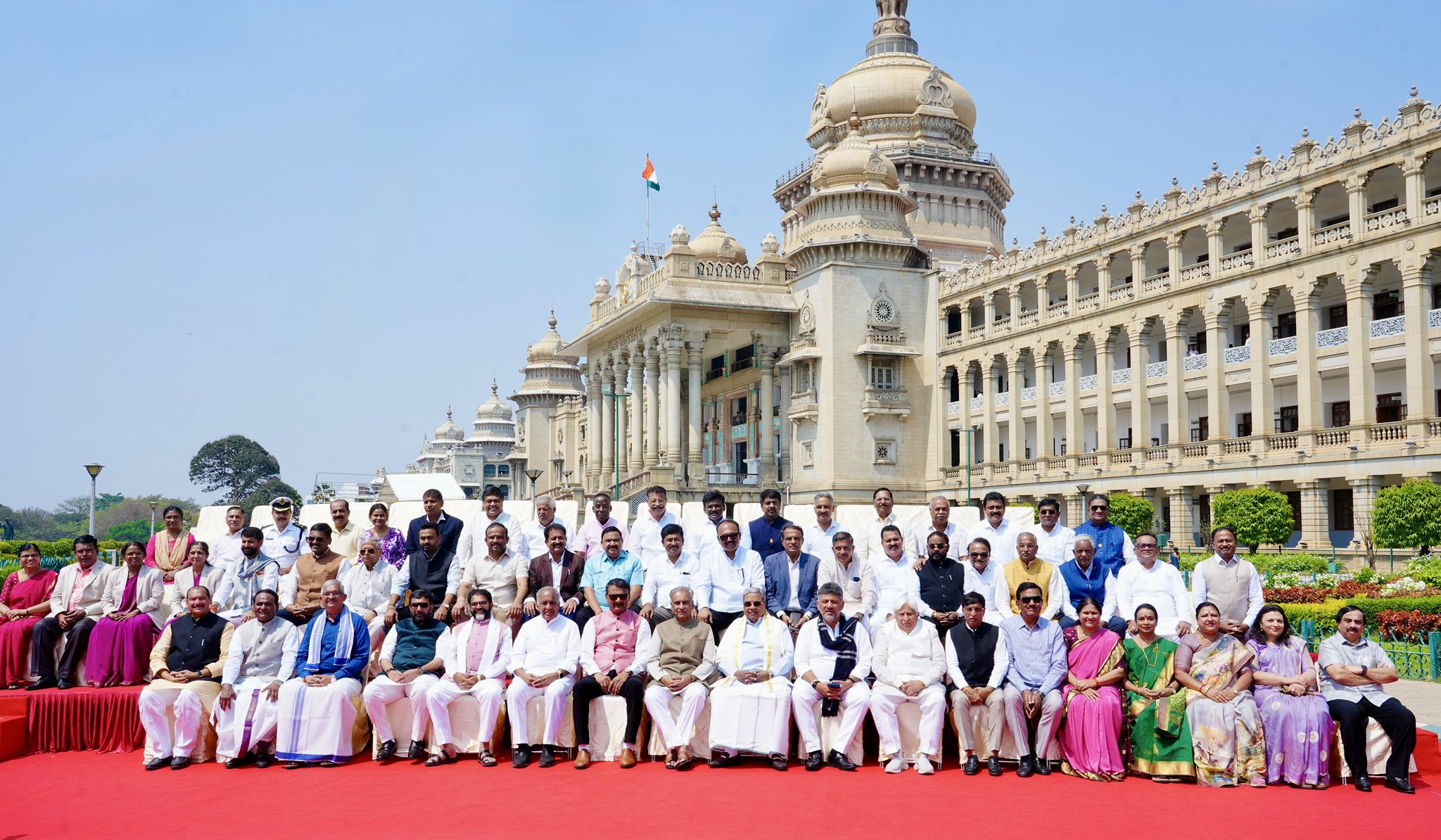 ವಿಧಾನ ಪರಿಷತ್‌ ನಿವೃತ್ತ ಸದಸ್ಯರಿಗೆ ಆತ್ಮೀಯ ಬೀಳ್ಕೊಡುಗೆ