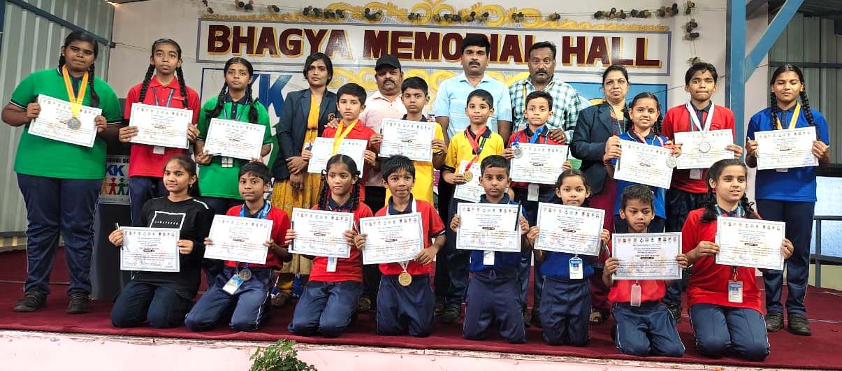 ಒತ್ತಡದಿಂದ ಪರೀಕ್ಷೆ ಬರೆಯಬೇಡಿ ಹಬ್ಬದಂತೆ ಆಚರಿಸಿ-ತಾಪಂ ಇಒ ರವಿಕುಮಾರ್