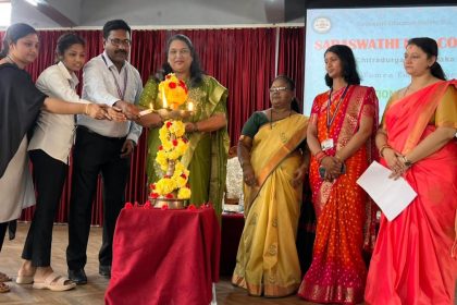 ಮಹಿಳೆಯರು ಆರ್ಥಿಕವಾಗಿ ಸ್ವಾವಲಂಬಿಗಳಾಗಬೇಕು- ಪುಷ್ಪಲತಾ ಭಾವಿಮಠ