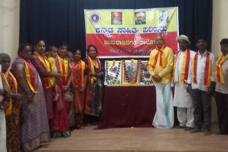 ಸಮಾಜಕ್ಕೆ ಸೇವೆ ಸಲ್ಲಿಸುವ ಗುಣ ಬೆಳೆಸಿಕೊಂಡಿರುವ ಮಹಿಳೆಯರು