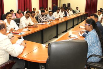 ಗೃಹ ಬಳಕೆ ಎಲ್.ಪಿ.ಜಿ. ಕೊರತೆಯಿಲ್ಲ : ನಿಯಮಾನುಸಾರ ಆನ್‍ಲೈನ್ ಬುಕ್ಕಿಂಗ್- ಜಿಲ್ಲಾಧಿಕಾರಿ ಟಿ.ವೆಂಕಟೇಶ್