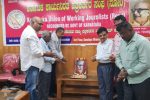 ಡಿವಿಜಿ ಹಾಕಿಕೊಟ್ಟ ಮಾರ್ಗವೇ ಪತ್ರಕರ್ತರ ಸಂಘಟನೆಗೆ ದಾರಿದೀಪ: ತಗಡೂರು