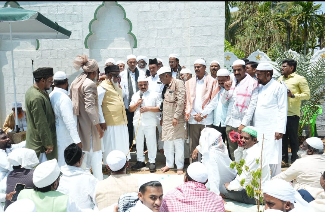 ಹಿರಿಯೂರಿನಲ್ಲಿ ಸಂಭ್ರಮದ ರಂಜಾನ್