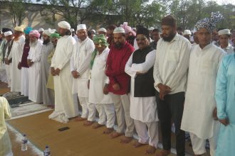 ಪವಿತ್ರ ರಂಜಾನ್ ಹಬ್ಬವನ್ನು ಶ್ರದ್ದಾ ಭಕ್ತಿಯಿಂದ ಆಚರಿಸಿದ ಮುಸ್ಲಿಂ ಬಾಂಧವರು