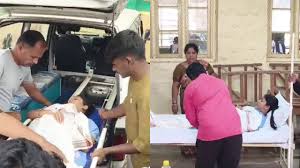 ಆಂಬ್ಯುಲೆನ್ಸ್ ನಲ್ಲಿ ಬಂದು ಎಸ್‌ಎಸ್‌ಎಲ್‌ಸಿ ಪರೀಕ್ಷೆ ಬರೆದ ವಿದ್ಯಾರ್ಥಿನಿ