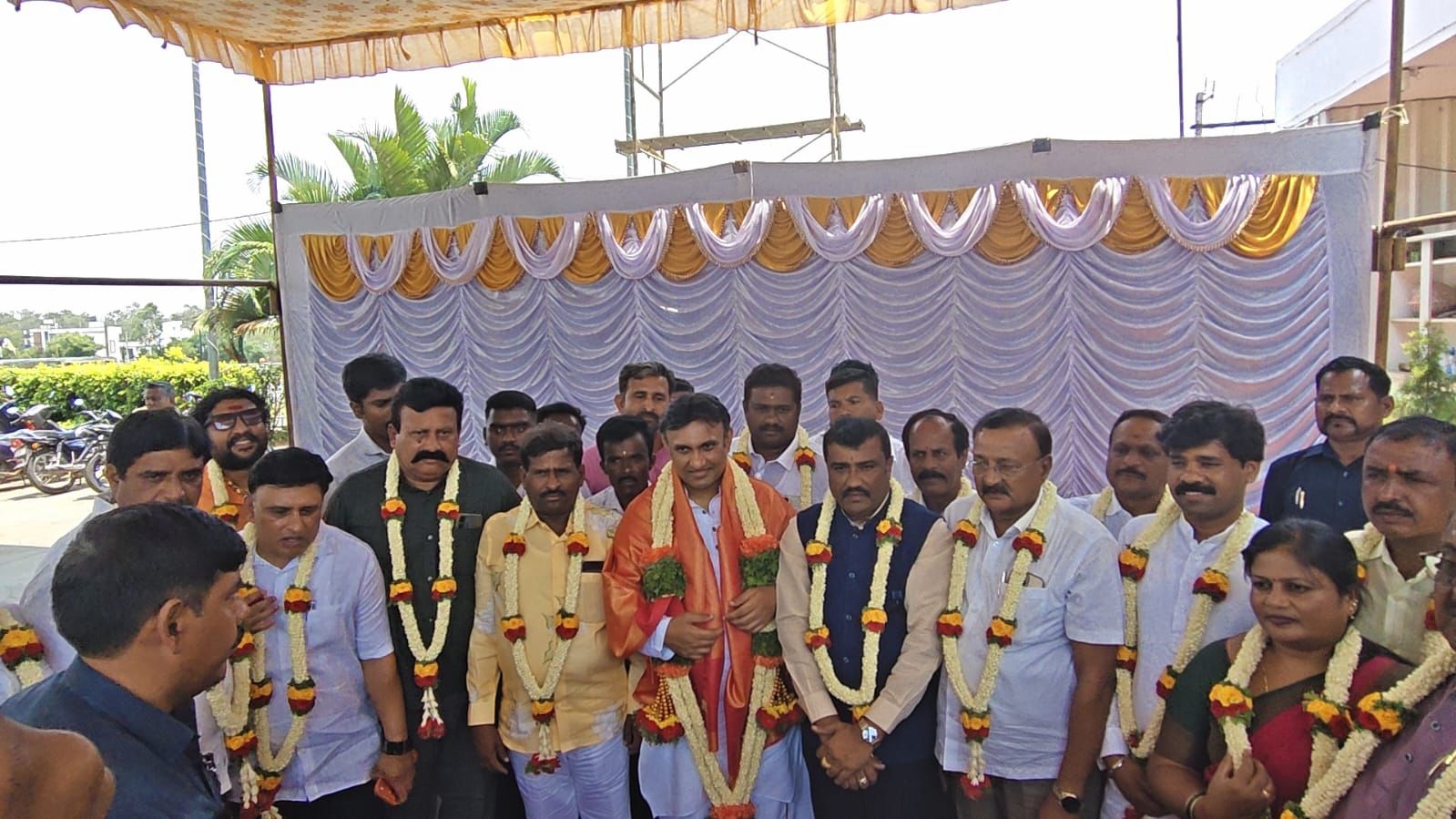 ಸಿಎನ್ ಜಿ ಗೈಲ್ ಗ್ಯಾಸ್ ಘಟಕಕ್ಕೆ ಸಂಸದ ಸುಧಾಕರ್ ಭೇಟಿ