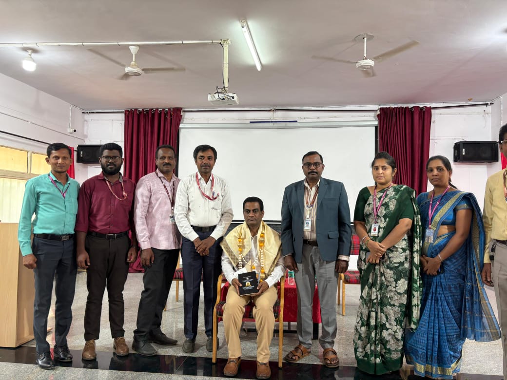 ನೈತಿಕ ಮೌಲ್ಯಗಳು ವ್ಯಕ್ತಿತ್ವದ ಅಡಿಪಾಯ-ಸುರೇಶ್ ಗೌಡ