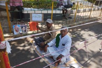 ಜಮೀನು ಸರ್ವೆ ವೇಳೆ ದೌರ್ಜನ್ಯ: ತಹಶೀಲ್ದಾರ್ ಹಾಗೂ ಪೊಲೀಸ್ ರಕ್ಷಣೆ ಕೋರಿ ಜಿಲ್ಲಾಧಿಕಾರಿಗೆ ದೂರು