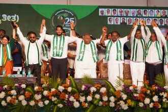 ಜೆಡಿಎಸ್ ಬೆಳ್ಳಿ ಹಬ್ಬದ ಸಂಭ್ರಮ: ಕೊಮ್ಮಘಟ್ಟದಲ್ಲಿ ಮೊಳಗಿದ ಜನತಾ ಶಕ್ತಿ!​